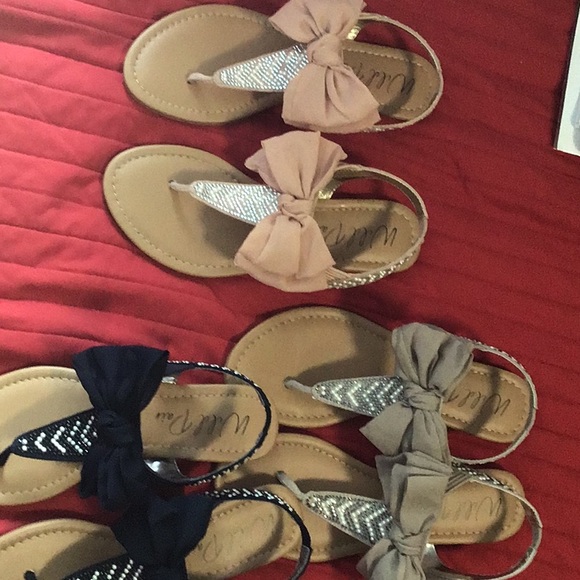 Women sandals - Picture 1 of 5